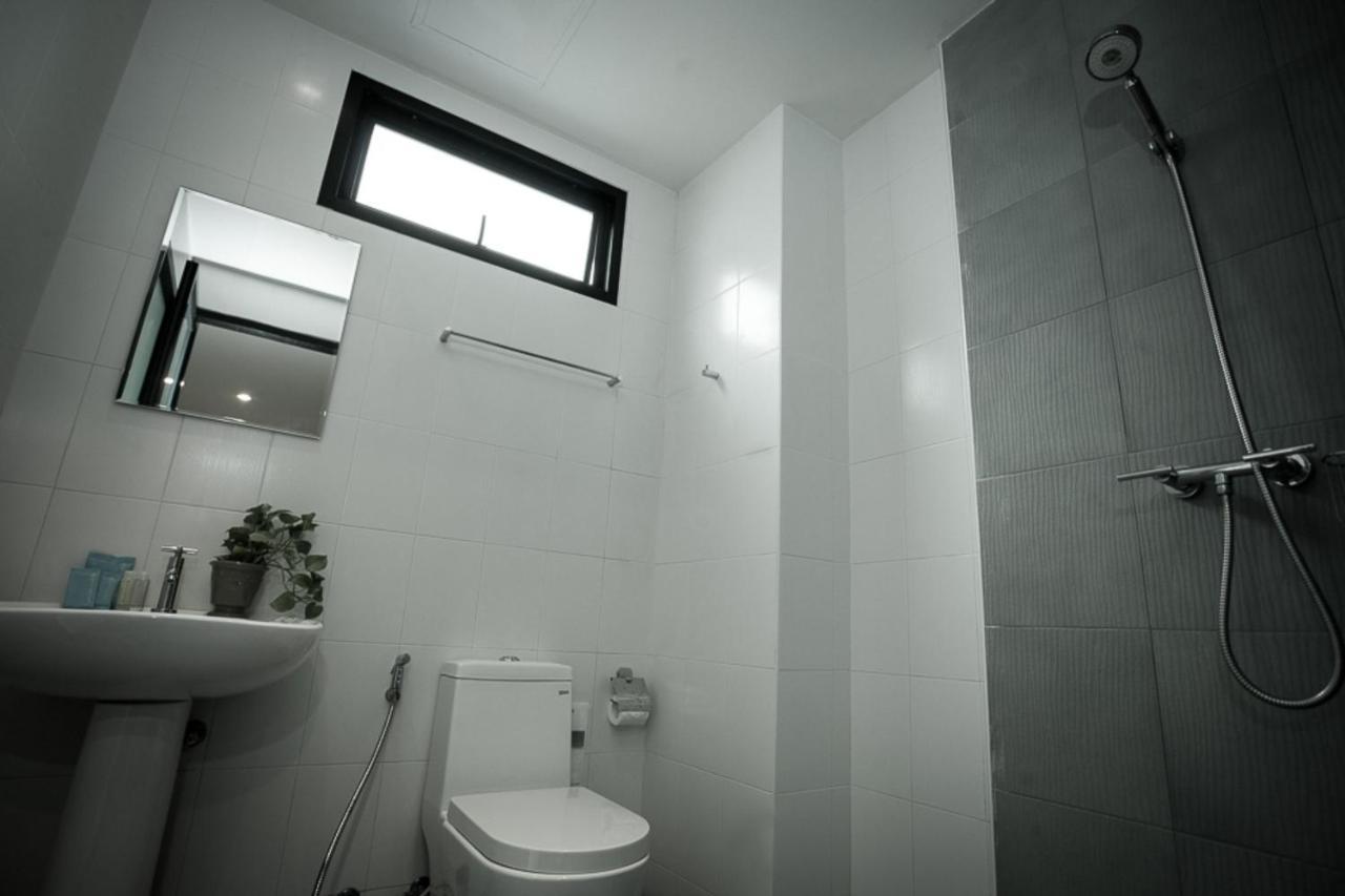 The Wave Hotel Patong Sha Phuket Exterior photo